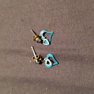 Blue heart earrings
